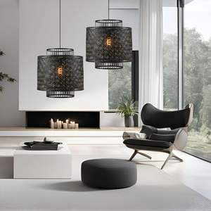 Lámpara Colgante de Bambú Tejida a Mano con Estructura de Listones Naturales que Crea una Iluminación de Techo Cálida y Texturizada - Product Image 3