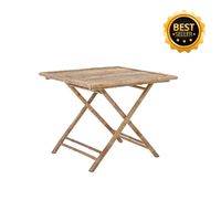 Tables pliantes pratiques pour le thé/café dans divers modèles et couleurs pour une utilisation facile