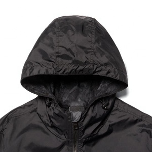 2025 Arrival Custom Made Windbreaker <b>Jacket</b> Manufacturer In Pakistan Outdoor Clothing Breathable Windbreaker <b>Jacket</b> For <b>Men</b> - Product Image 3