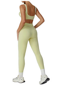 Ensemble de yoga personnalisé pour femme 2026 – Tenue de sport 2 pièces de haute qualité : soutien-gorge de sport et leggings pour la gym et le fitness - Product Image 6