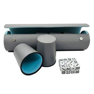 Juego de Vasos para Dados de Cuero PU Clásico Moldeado a Mano, con Forro de Franela, 10 Piezas, Opciones de Color y Logotipo Personalizado, Venta al Por Mayor de Fábrica - Product Image 2