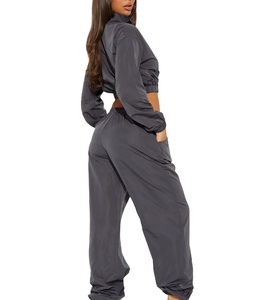 ชุดวอร์มลำลองสำหรับผู้หญิงไซส์ใหญ่ ผ้าทึบ สไตล์เสื้อแจ็คเก็ตกันลม มีซิป กันน้ำและระบายอากาศได้ดี - Product Image 6