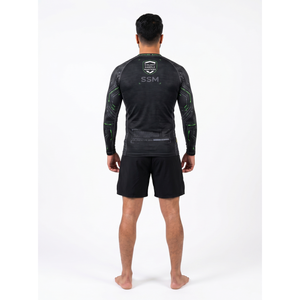 เสื้อรัดรูปแขนยาวสำหรับผู้ชาย BJJ พร้อมโลโก้สั่งทำพิเศษ ผลิตจากโพลีเอสเตอร์รีไซเคิลผสมอีลาสเทน ป้องกันแสงแดด - Product Image 2