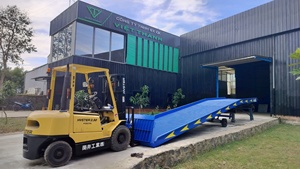 Capacità di 10 tonnellate di rampa di carico portatile per pavimento in rete antiscivolo elettrico per motore idraulico garanzia 1.5 anni - Product Image 3