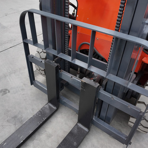 משלוח חינם מלגזה חשמלית 3 טון מיני ניידת ציוד טיפול בחומרים במחסן גובה הרמה 3 מטר תפעול חסכוני - Product Image 6