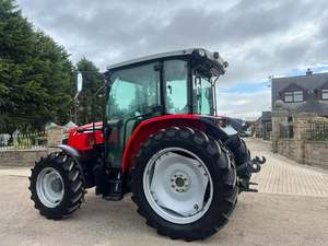 MASSEY FERGUSON 4707 42HP 4WD Wheel Tractor Red for Engine 3-Year Warranty Gear Drive Farm Tractor High Safety Level - Product Image 3