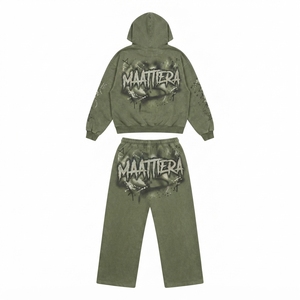 Conjunto Deportivo de Dos Piezas para Mujer, Sudadera con Capucha Extra Grande Color Verde Oliva y Pantalones Deportivos Anchos, Estilo Urbano - Product Image 3