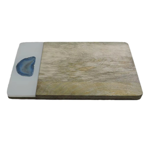 Tabla de cortar de madera y resina de diseño de calidad, tabla de cortar con incrustaciones de resina, tabla de quesos de madera, tabla de quesos a un precio muy competitivo - Product Image 1