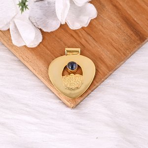 Pendentif en pierre de cyanite bleue naturelle, bijoux en laiton pour femmes - Product Image 4