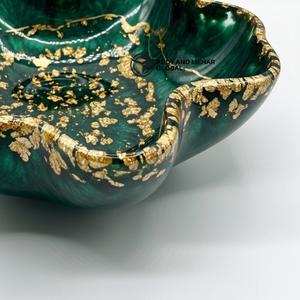 ชามเซรามิครูปดอกไม้สีเขียว ประดับด้วยทองคำเปลว สำหรับเสิร์ฟขนม ผลไม้ สลัด ภาชนะใส่อาหารสุดหรูสำหรับตกแต่งบ้าน - Product Image 4