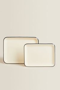 Plato Rectangular de Metal para Servir con Diseño Floral, Acabado Esmaltado de Primera Calidad que Agrega Encanto a Cualquier Interior - Product Image 2