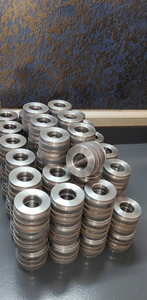 Pistons de vérins hydrauliques en acier usiné à double effet, têtes de remplacement d'actionneurs pré-assemblées avec joints d'étanchéité haute pression anti-usure - Product Image 4