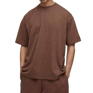 Ensemble short décontracté en coton marron pour homme, col rond, manches courtes, coupe ample, couleur unie, respirant, pour l'été, taille élastique sur le côté - Product Image 3