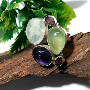 Bague Statement Vintage Multi-Pierres Naturelles en Argent Sterling 925 avec Améthyste, Préhnite, Pierre de Lune, Grenat Cabochon (Tiers) - Product Image 4