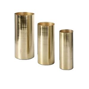 Vase à fleurs cylindrique en métal de qualité supérieure, conçu pour les maisons contemporaines, les hôtels, les restaurants et la décoration d'événements - Product Image 6