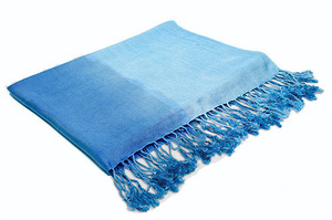 Chal de Pashmina de Viscosa con Rayas Anchas Degradadas Estilo Tradicional, Longitud Media, para Mujeres Adultas, Elegante y con Estilo para Primavera - Product Image 5