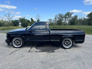 Top Selling Old Model Classic Used 1988 <b>C</b>-K 1500 Series C1500 Silverado PickUp Black Truck READY TO SHIP TODAY - Product Image 4