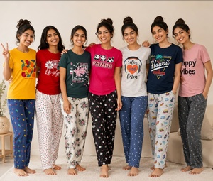 ชุดนอนผู้หญิงคุณภาพพรีเมียม เสื้อและกางเกงสองชิ้น สวมใส่สบาย เหมาะสำหรับนอนหลับ ใส่พักผ่อนที่บ้าน - Product Image 2