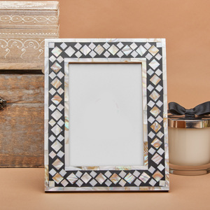 <b>Black</b> mother of pearl photo <b>frame</b> cheap price shiny capiz shell inlay picture <b>frames</b> from Vietnam factory - Product Image 1