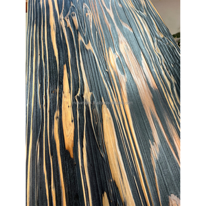 IRODORITAI FLOOR UZUKURI - Piso de Cedro Japonés Sólido Teñido Moderno, Tablas de Madera Natural con Sistema de Encaje Macho y Hembra, Revestimiento Cerámico - Product Image 2