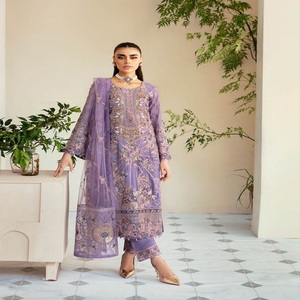 ชุดสูทงานแต่งงานสำหรับผู้หญิงจากปากีสถานชุดสูทผ้าชีฟอง3ชิ้นจาก Ramsha Volume Dastoor - Product Image 2