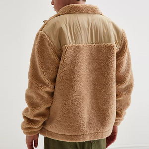 Chaqueta de invierno OEM con cremallera, cuello alto, logotipo bordado personalizado, bolsillo, forro polar beige, sherpa, pana, dos tonos, estilo urbano, genuina - Product Image 2