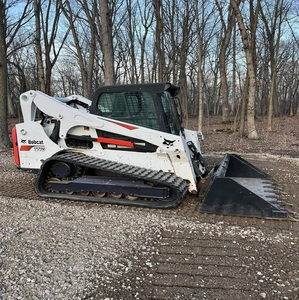 Cargadora de orugas Bobcat T770 con certificación EPA, diésel, minicargadora de servicio pesado, perfecta para construcción y paisajismo - Product Image 6
