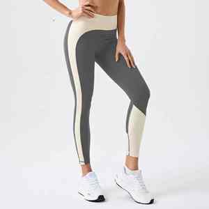 Leggings de Talla Grande de Estilo Moderno con Efecto de Evaporación Instantánea, Cintura Elevada y Acabado Liso para Actividades Cotidianas y Deportivas - Product Image 6