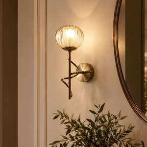 โคมไฟติดผนัง Rosalie Art Deco รุ่น Brass Wand, โคมไฟติดผนังทรงกลมแก้วลายเส้นสำหรับทางเข้าและทางเดิน - Product Image 1