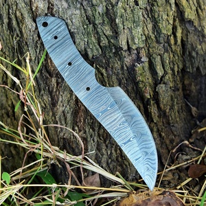Cuchillo Skinner de Acero de Damasco Hecho a Mano con Hoja de Punta Trailing Point y Patrón de Veta de Madera, Espiga Preperforada, Venta al por Mayor - Product Image 4