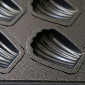 Moule à madeleines antiadhésif 25 cavités 26x34cm, revêtement à démoulage rapide, facile à nettoyer, compatible lave-vaisselle, ustensile de cuisson - Product Image 6