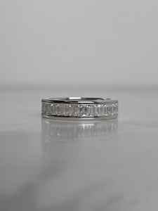 Bague de mariage personnalisable pour homme/unisexe en argent 925, certifiée, style hip-hop, sertie de moissanite et de diamants baguette - Product Image 3