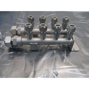 AMAT 0040-84168, COLECTOR DE INTERCAMBIADOR DE CALOR, 104693 - Equipo y Piezas de Semiconductores de Confianza de Tradicción Global - Product Image 1