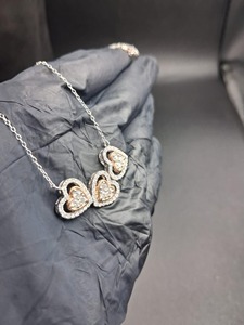 Collar de Aleación con Colgante de Cristal Romántico en Forma de Corazón, Bañado en Plata 925, con Tres Piedras de Circonita, Joyería Unisex para Regalo - Product Image 1