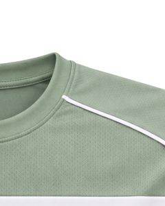 Ensemble de t-shirt et short de sport pour homme personnalisé, léger, respirant, pour l'entraînement athlétique, tenue de sport performante - Product Image 4