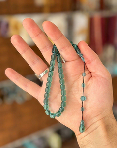 Tasbih Islámico de Resina Hecho a Mano con Cuentas de Moda - Product Image 5