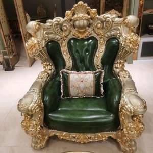 Sofá Seccional de Madera Tallada Verde Langham de Lujo en Oferta, Muebles de Diseño Europeo Elegantes para Sala de Estar y Hotel - Product Image 3