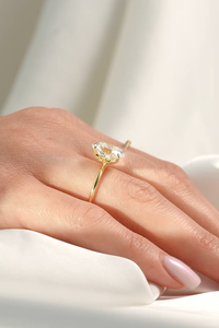 Anillo de Compromiso Vintage con Tulipán, Anillo de Boda con Diamante Solitario de Oro Amarillo de 18k, Corte Ovalado de 3ct, Cultivado en Laboratorio - Product Image 2