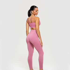 Short de sport personnalisé, très populaire, coupe ajustée, taille mi-haute, extensible, tricoté, séchage rapide, respirant, antibactérien, longueur genou, pour l'entraînement en salle de sport - Product Image 5