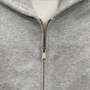 Vente en gros de sweats à capuche en molleton personnalisés de haute qualité, pour hommes, décontractés, coupe classique, respirants, séchage rapide, gris - Product Image 2