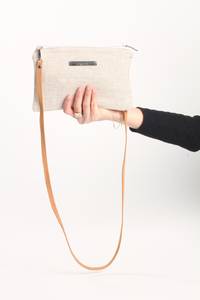 Bolso Bandolera Bohemio Minimalista de Lino con Correa de Cuero, Cierre de Cadena Ecológico, 22x14cm, Pequeño Bolso de Mano para Mujer - Product Image 4