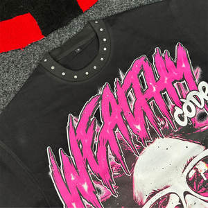 Ensembles de t-shirts streetwear sur mesure, impression DTG / sérigraphie, coton, effet délavé soleil, shorts d'été pour hommes - Product Image 4