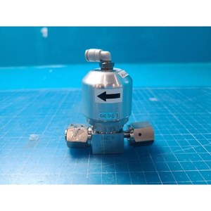 KITZ-SCT 316L-1/4 KD 08020545 Válvula de fuelle de alta pureza usada tal como está, piezas de equipos semiconductores Legacy - Product Image 2