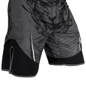 Shorts de compression MMA personnalisés en Spandex/Polyester avec impression par sublimation, design de logo, légers, respirants, coupe classique - Product Image 3