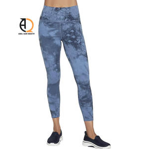 Wholesale Custom <b>Women</b> High Waist Thick <b>Thermal</b> <b>Leggings</b> With Pocket Polyester Warm Winter Fleece Lined Yoga <b>Leggings</b> - Product Image 2