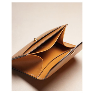 Cartera de Solapa Hecha a Mano de Alta Calidad, Cuero Genuino, Estilo Inglés, Duradera, con Compartimentos, Portátil, para Invierno, Primavera y Verano - Product Image 4