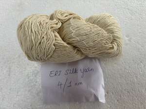 เส้นด้ายไหมเอริธรรมชาติ 100% เบอร์ 4/1 เนื้อนุ่ม สำหรับงานทอผ้าด้วยมือ ถักนิตติ้ง โครเชต์ ปักลาย และงานฝีมือสิ่งทอที่ยั่งยืน - Product Image 2