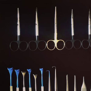 Juego de Instrumentos Quirúrgicos para Blefaroplastia Azicon, Cirugía Plástica de Párpados, Portaagujas Castroviejo, Tijeras Stevens, Pinzas Caliper - Product Image 3