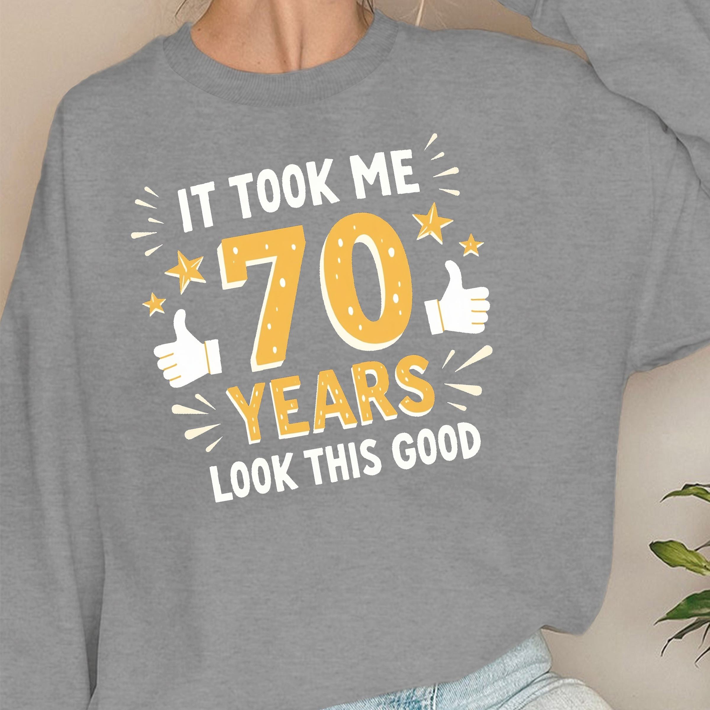 สีเทาเข้ม