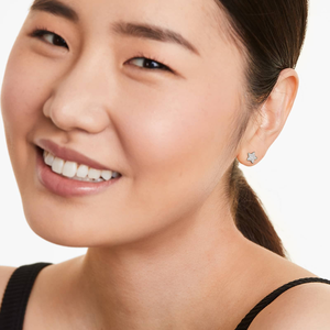 Boucles d'oreilles en argent 925 avec diamants Moissanite, design géométrique élégant et luxueux, scintillantes, minimalistes, lune et étoile, bijoux fins classiques - Product Image 4